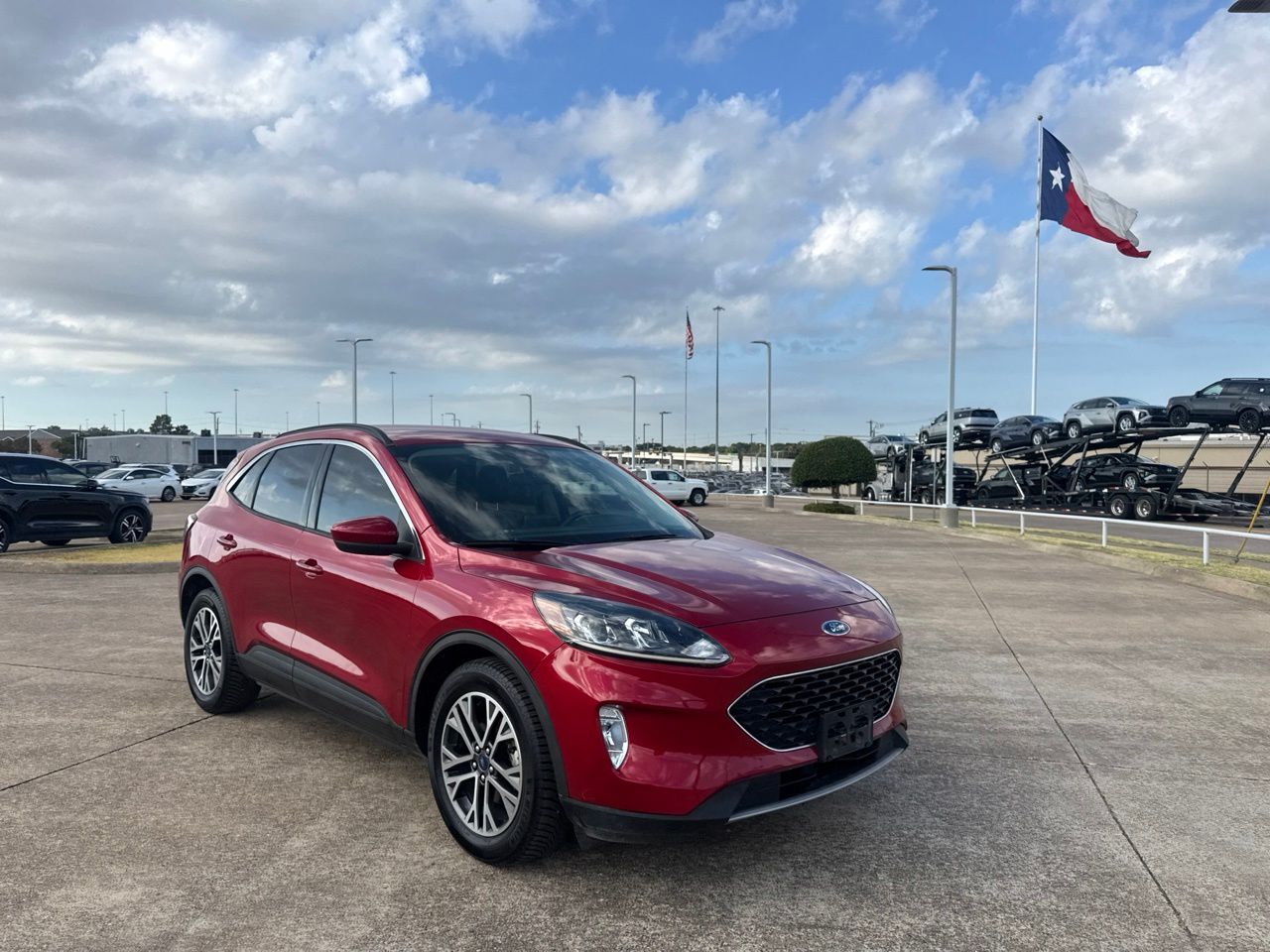 Used 2020 Ford Escape SEL with VIN 1FMCU0H67LUA31801 for sale in Mesquite, TX