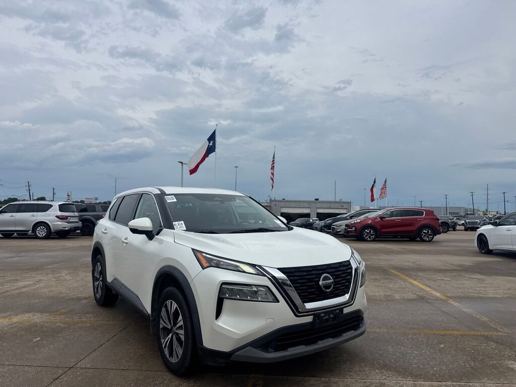 Used 2021 Nissan Rogue SV SUV