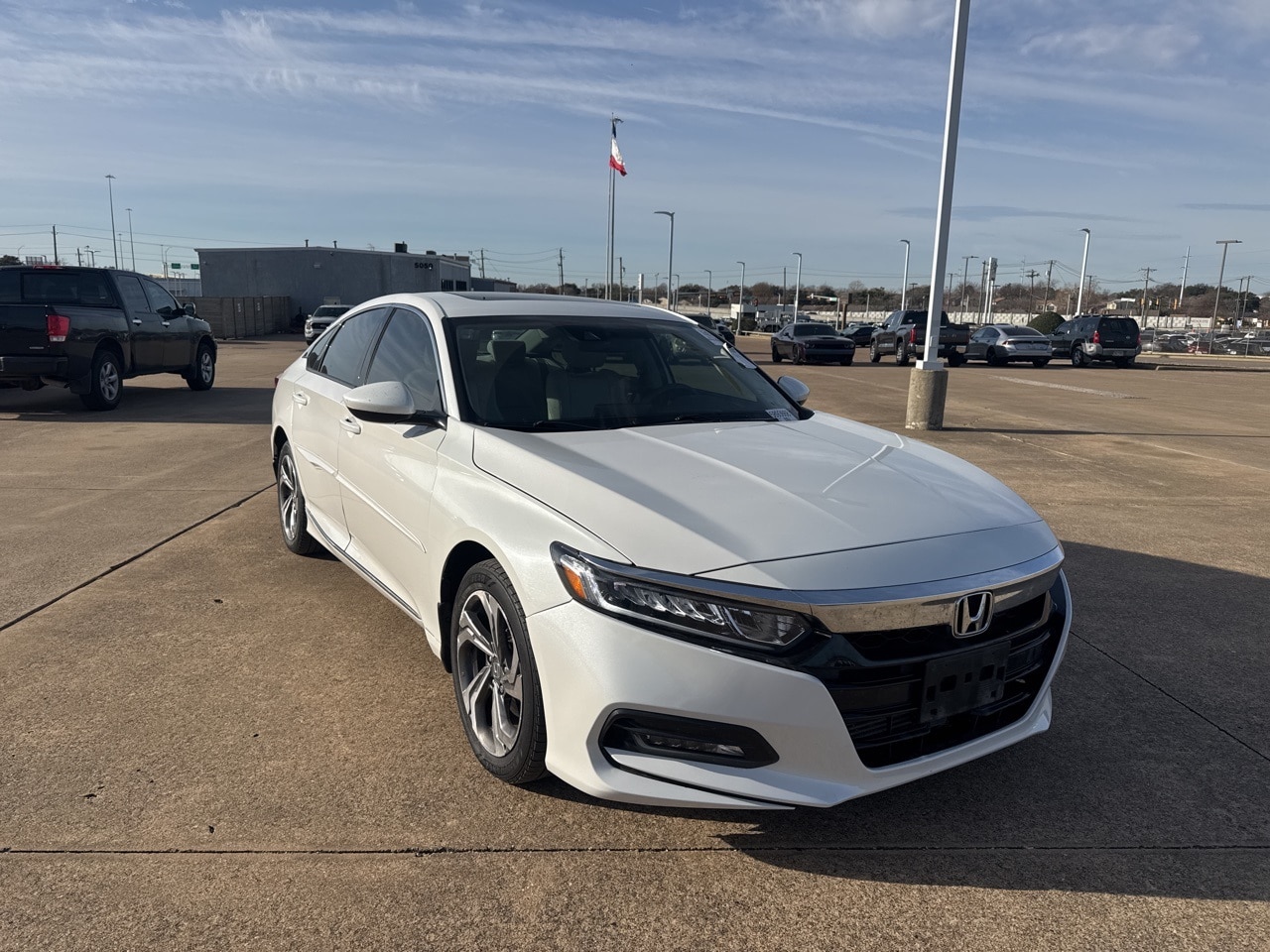 2019 Honda Accord EX's photo