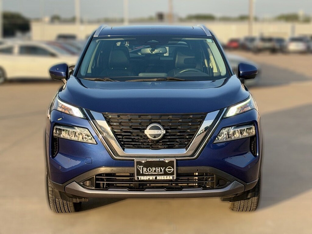 Certified 2023 Nissan