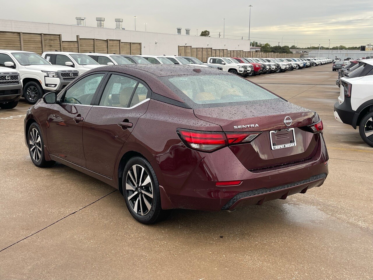2025 Nissan Sentra SV photo 2