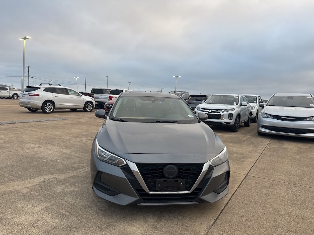 Certified 2022 Nissan