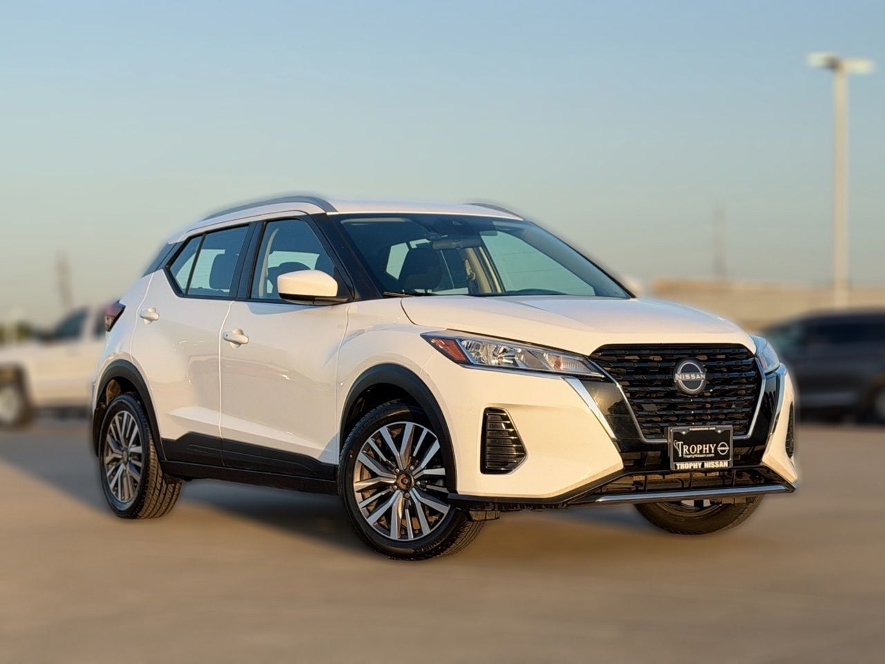 Used 2023 Nissan Kicks SV with VIN 3N1CP5CV7PL553919 for sale in Mesquite, TX