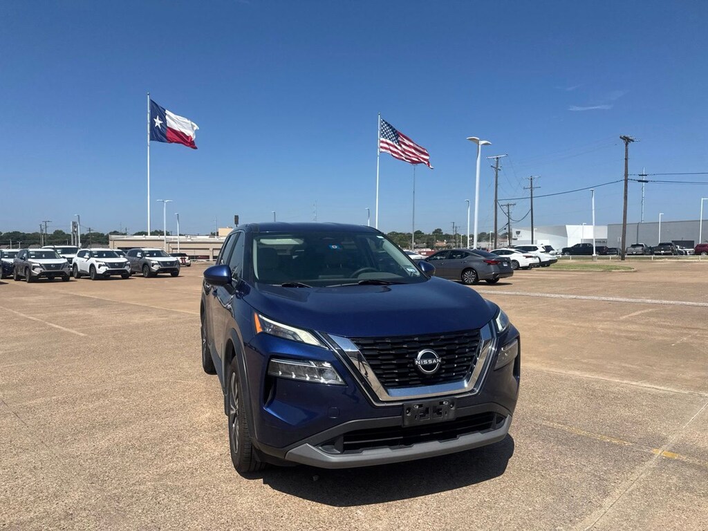 Used 2022 Nissan Rogue SV SUV