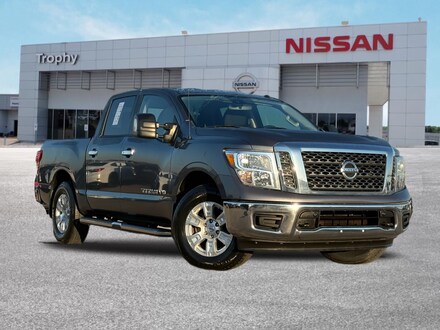 2018 Nissan Titan SV Truck