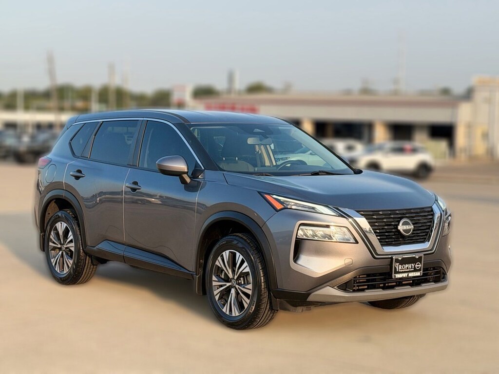 Certified 2023 Nissan