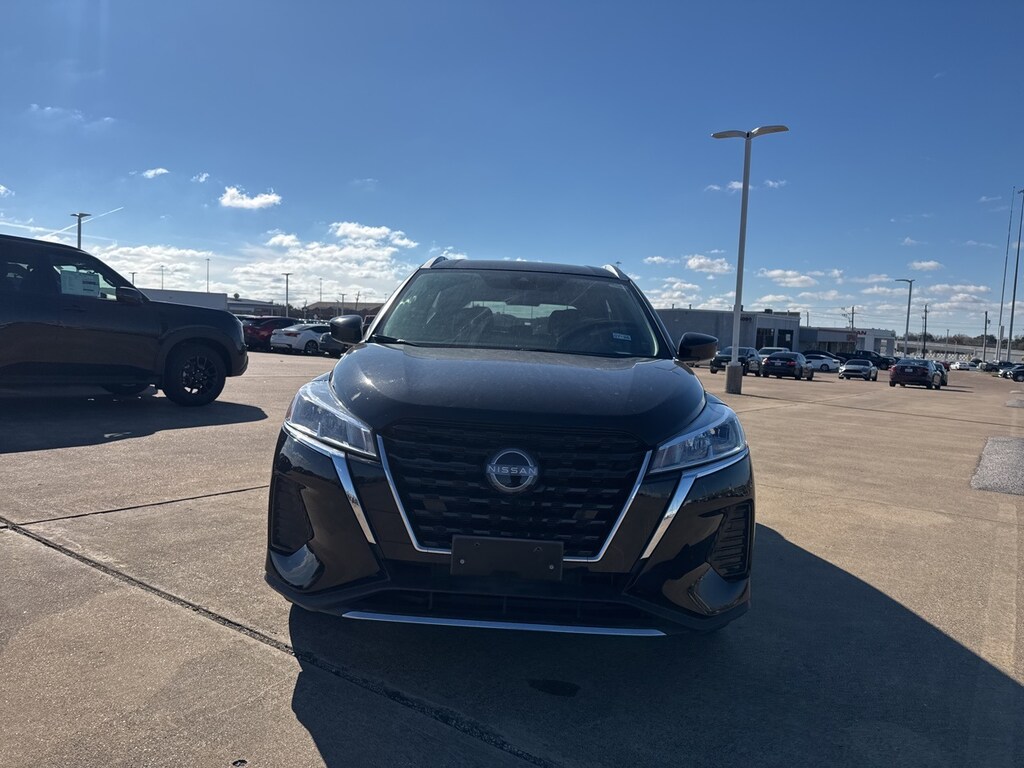 Certified 2024 Nissan Kicks SV SUV