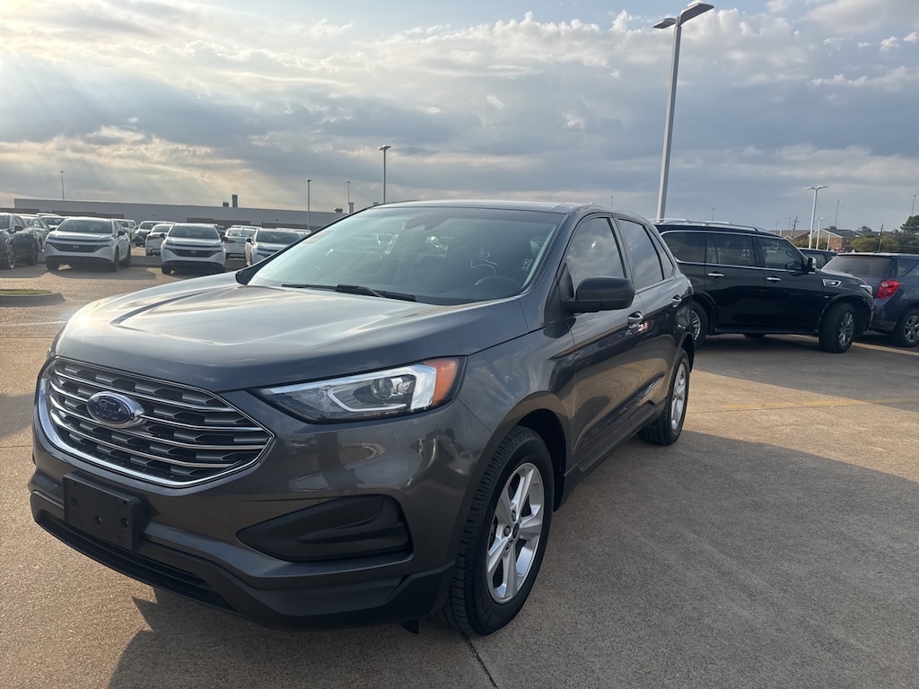 Used 2020 Ford Edge SE SUV