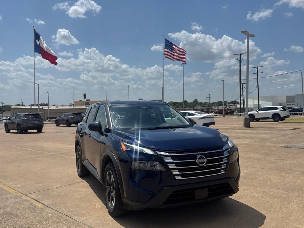 Certified 2025 Nissan