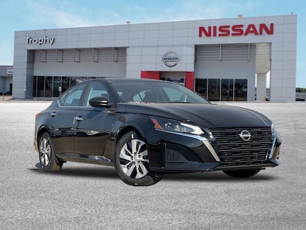 2025 Nissan Altima S Sedan
