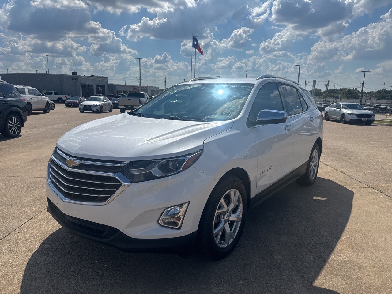 2020 Chevrolet Equinox Premier photo 3