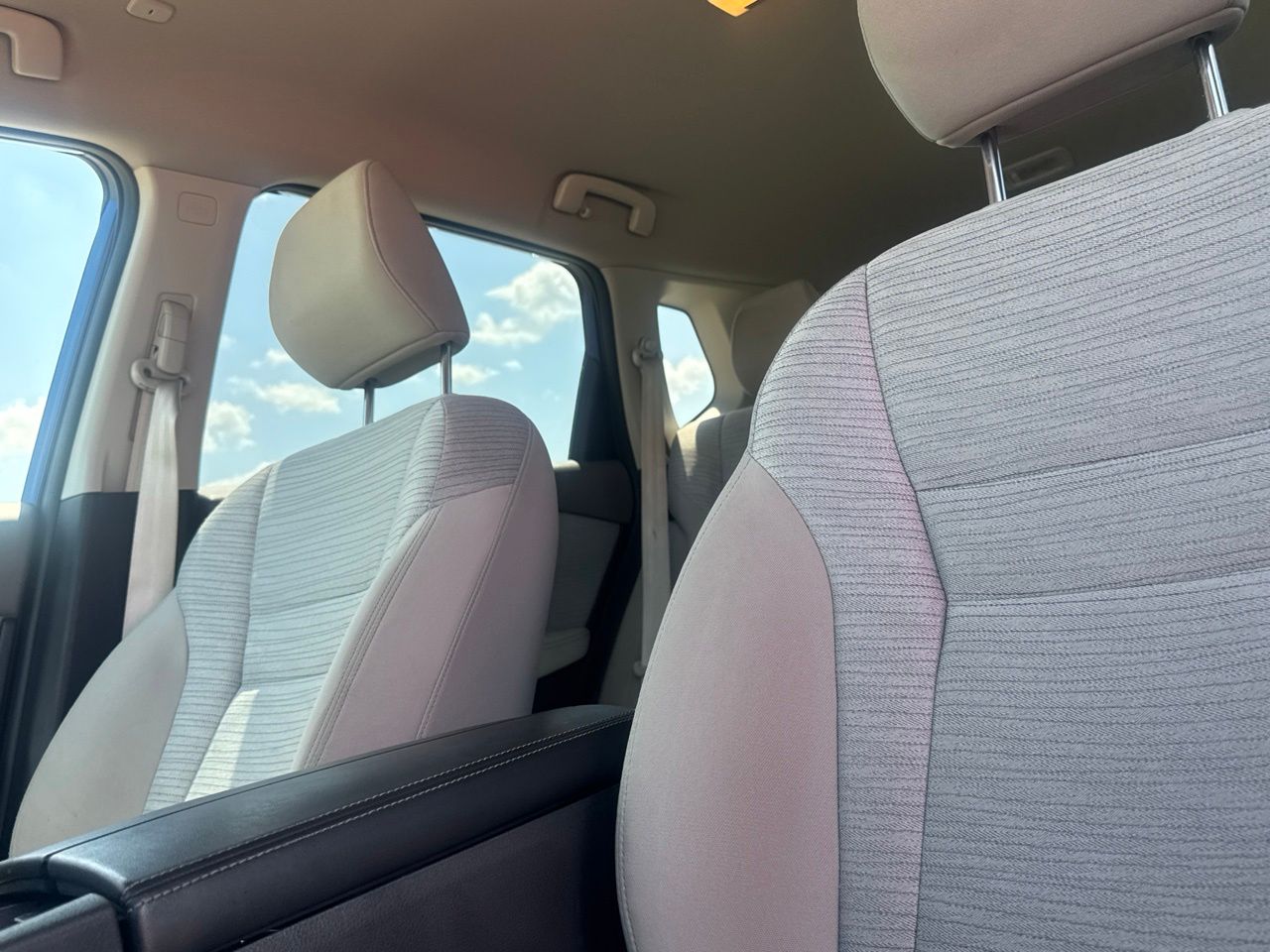 2023 Nissan Rogue SV - Photo 39