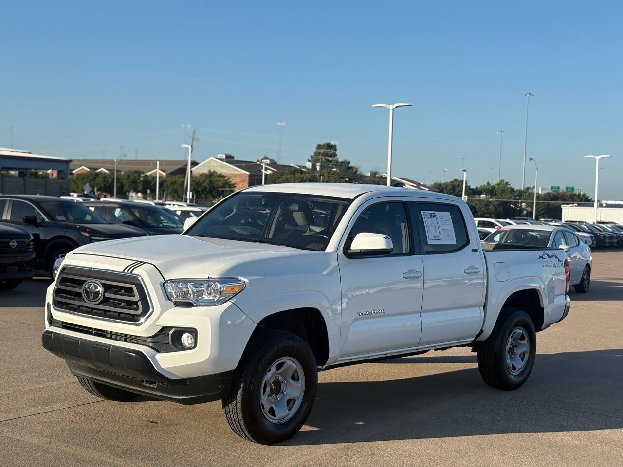 2020 Toyota Tacoma SR5 photo 3