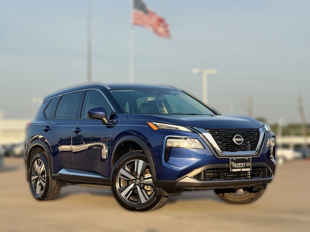 Certified 2023 Nissan