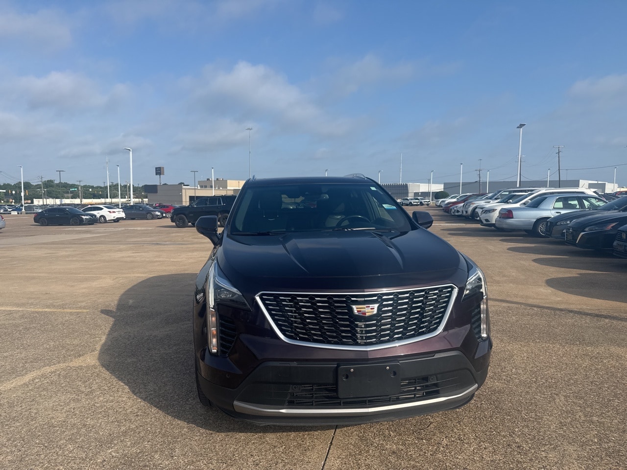 Used 2020 Cadillac XT4 Premium Luxury with VIN 1GYFZCR49LF040726 for sale in Mesquite, TX