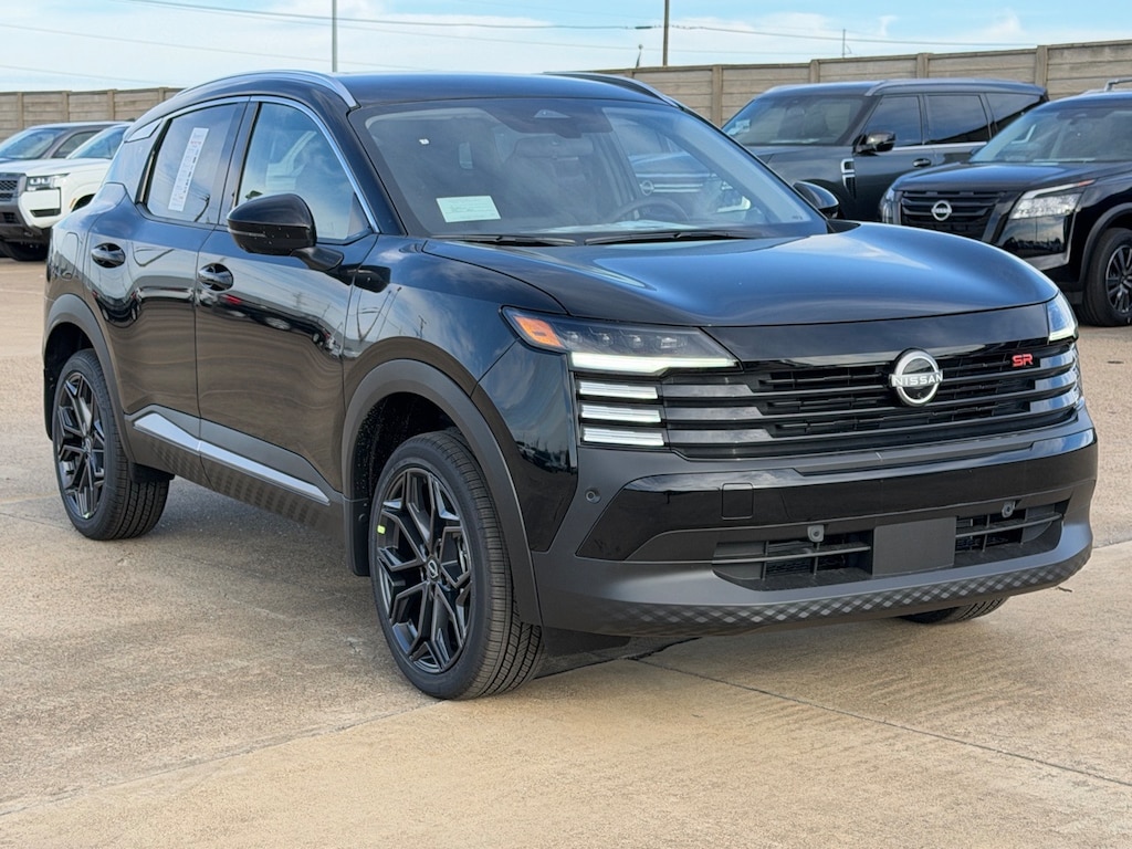 New 2026 Nissan Kicks SR SUV