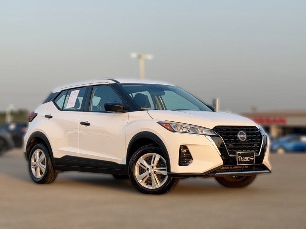 Certified 2023 Nissan