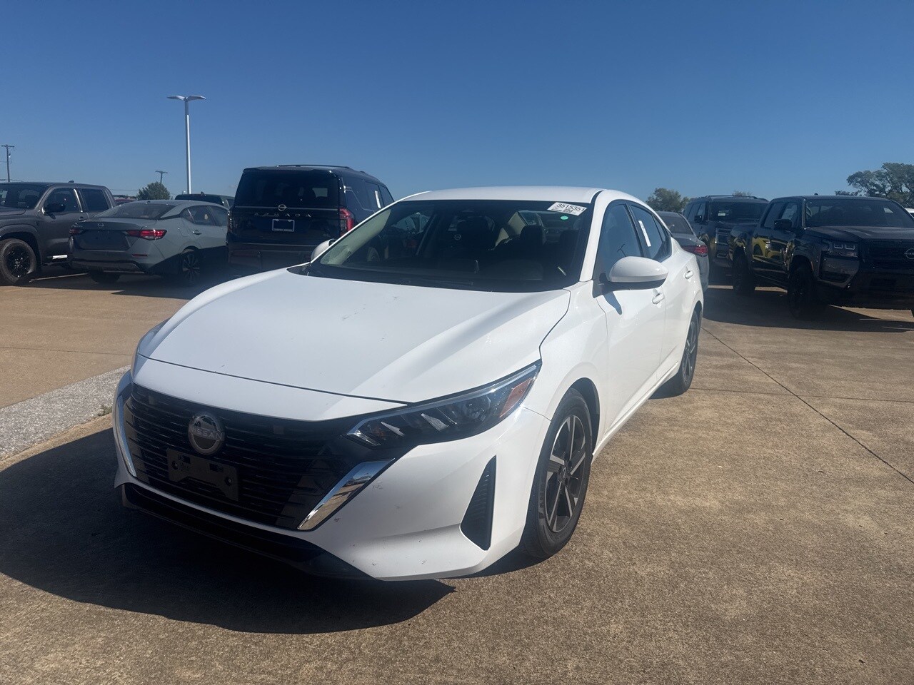 2024 Nissan Sentra SV photo 3