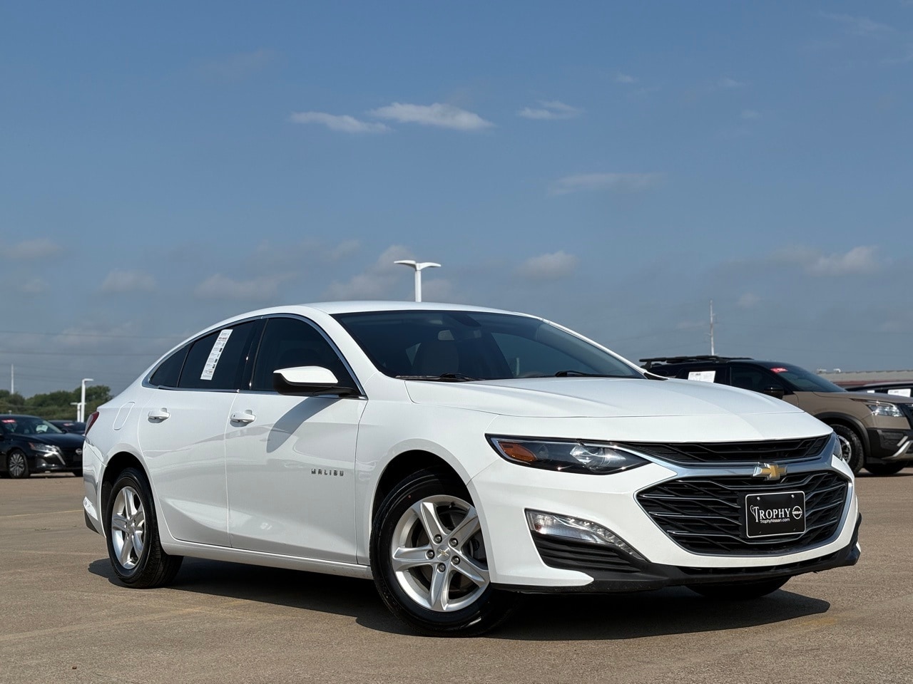 Used 2022 Chevrolet Malibu 1LT with VIN 1G1ZD5ST0NF195286 for sale in Mesquite, TX