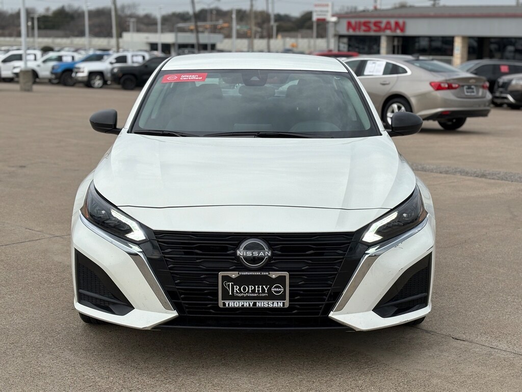 Certified 2025 Nissan Altima 2.5 SV Sedan