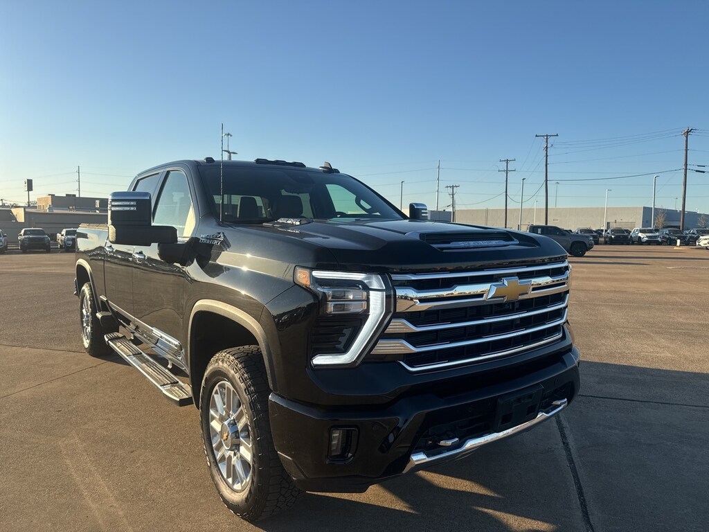 Used 2024 Chevrolet Silverado 2500HD High Country Truck