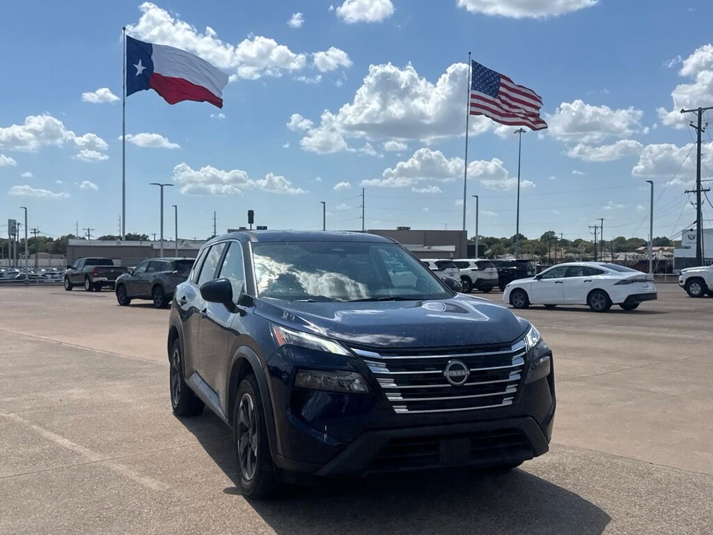 Certified 2025 Nissan