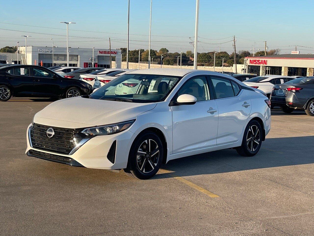 2025 Nissan Sentra SV photo 3