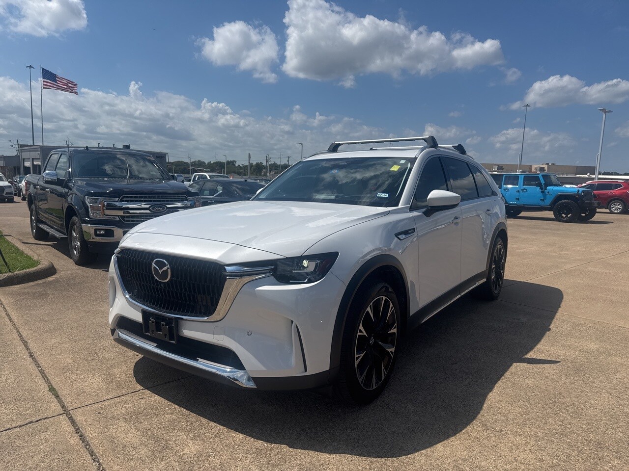 2024 Mazda CX-90 Premium Plus photo 3