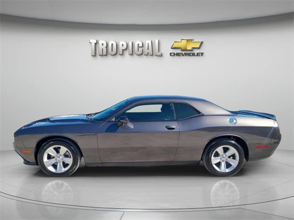 Used 2023 Dodge Challenger SXT