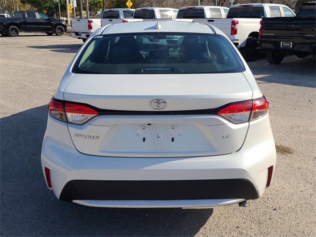 Used 2022 Toyota Corolla LE