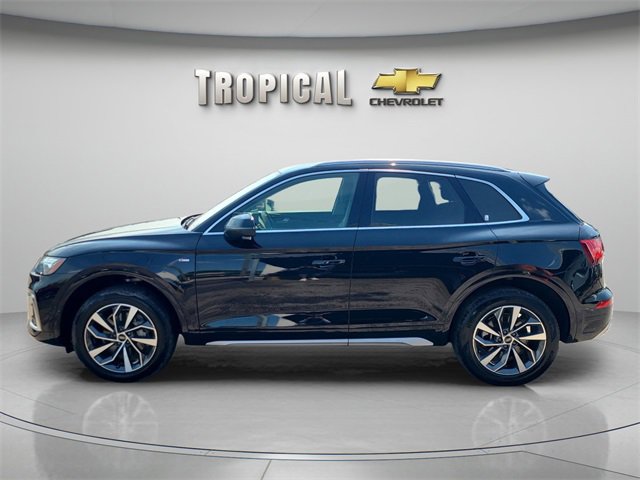 2024 Audi Q5 S line Premium Plus photo 2