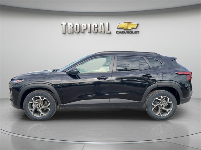 Used 2025 Chevrolet Trax LT with VIN KL77LHEP7SC026958 for sale in Miami Shores, FL