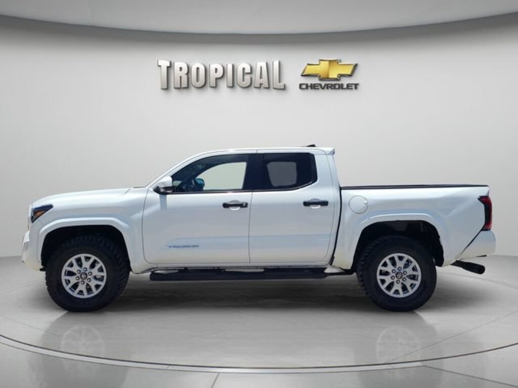 Used 2024 Toyota Tacoma 2WD SR5