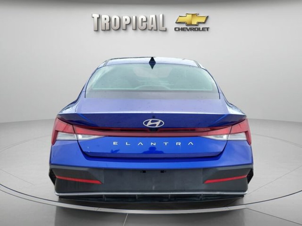 Used 2024 Hyundai Elantra SEL