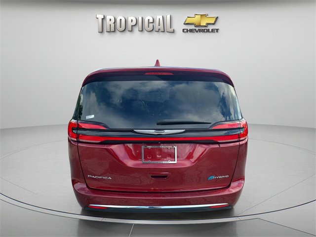 2022 Chrysler Pacifica Hybrid Limited photo 4