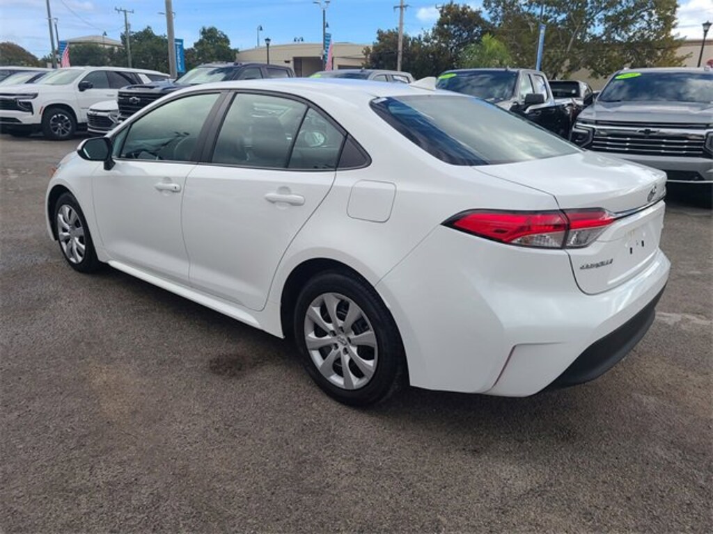 Used 2024 Toyota Corolla LE