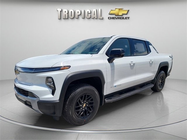 2026 Chevrolet Silverado EV LT's photo