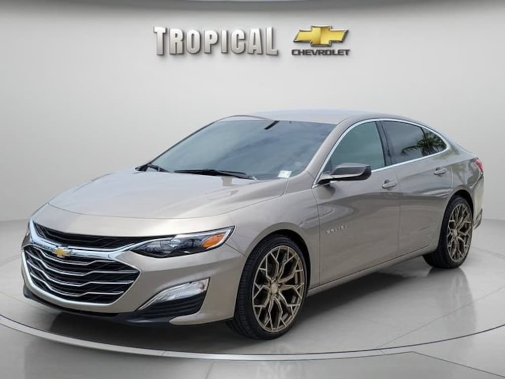 Used 2023 Chevrolet Malibu LS Car