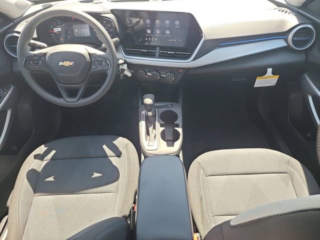 2026 Chevrolet Trax LS - Photo 9
