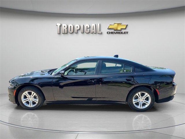 2023 Dodge Charger SXT photo 2