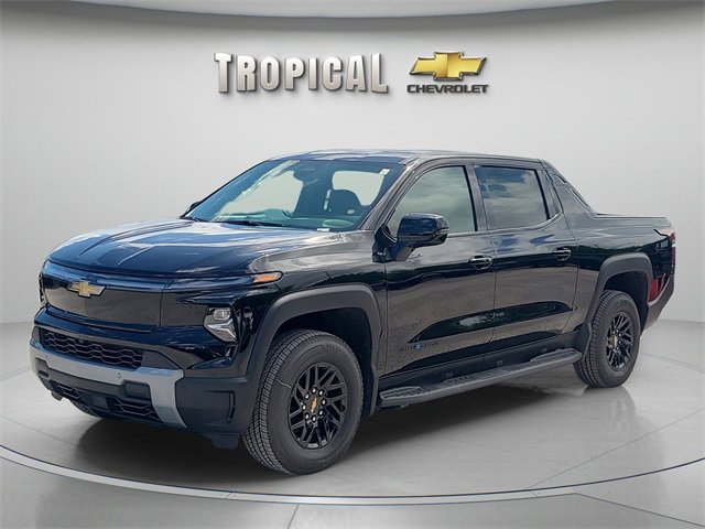 2026 Chevrolet Silverado EV LT's photo