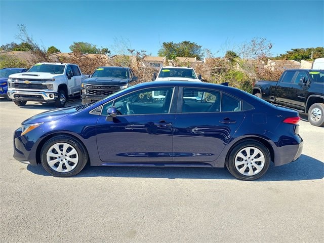 Used 2023 Toyota Corolla LE with VIN 5YFB4MDE8PP023682 for sale in Kansas City