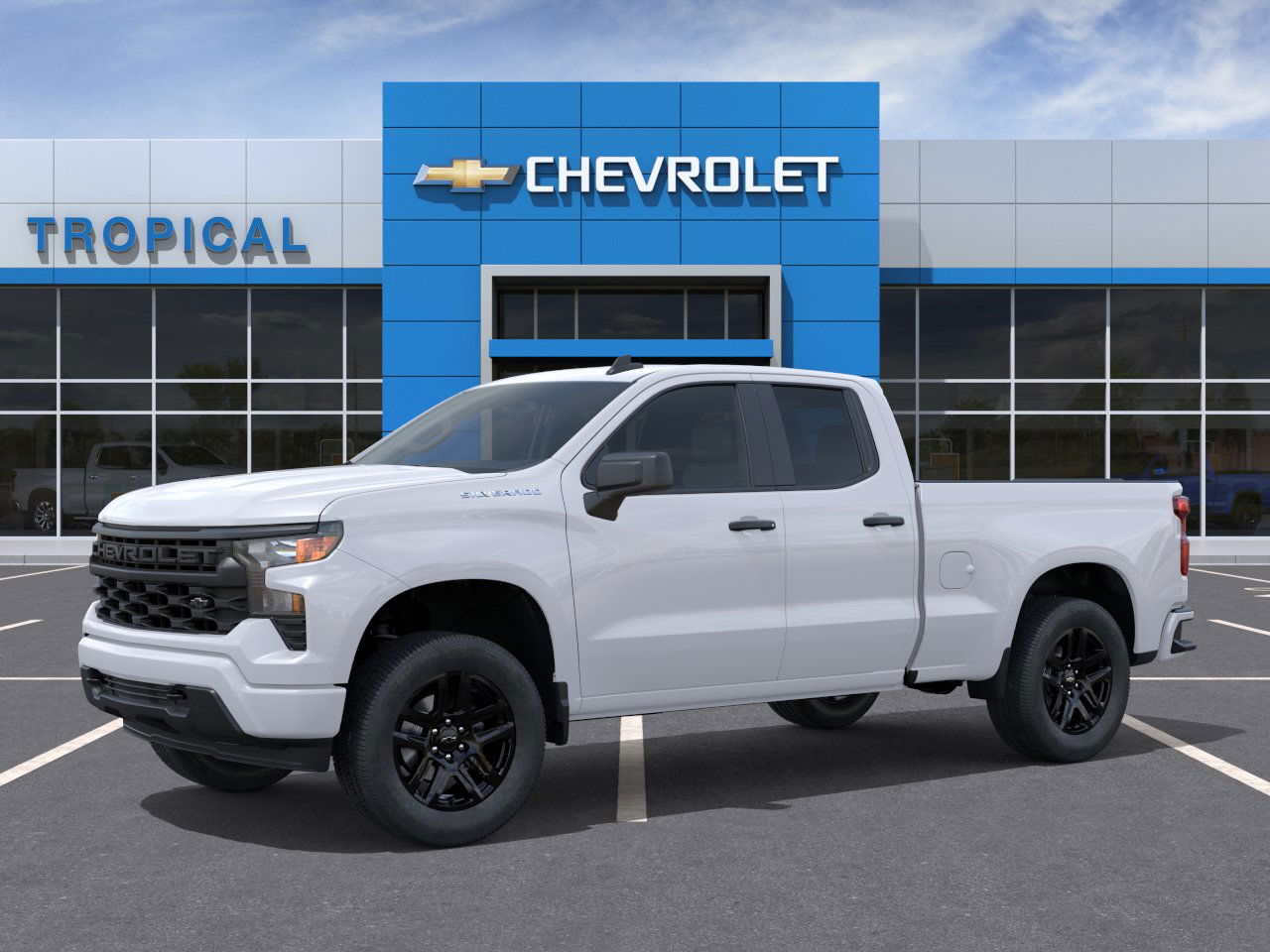 2025 Chevrolet Silverado 1500 Custom photo 2
