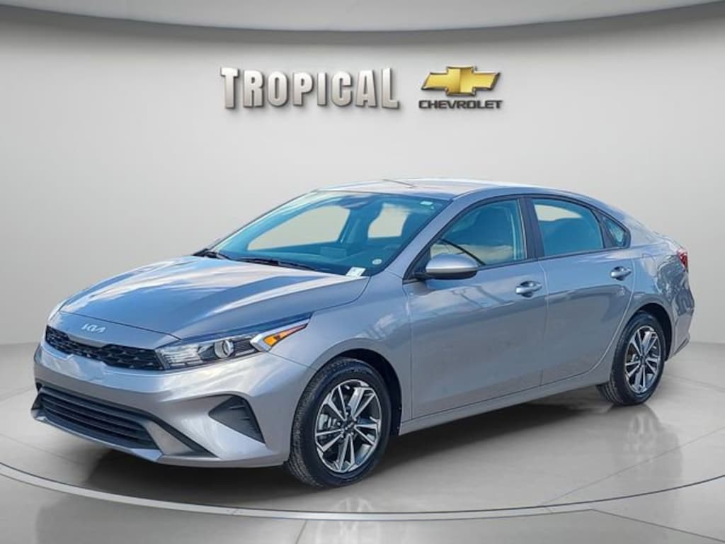 Used 2024 Kia Forte LXS