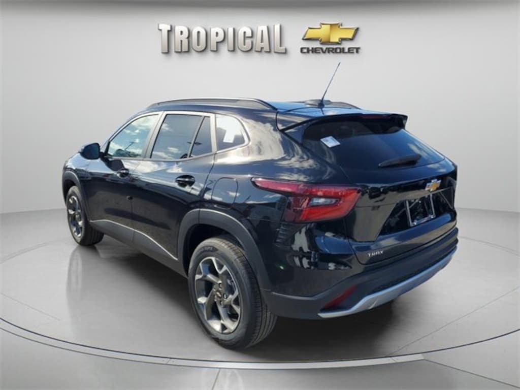 New 2026 Chevrolet Trax LT SUV