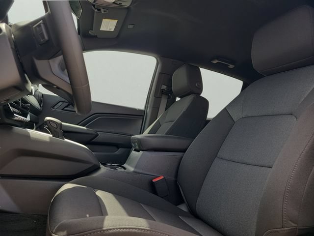 2026 Chevrolet Colorado Work Truck - Photo 19