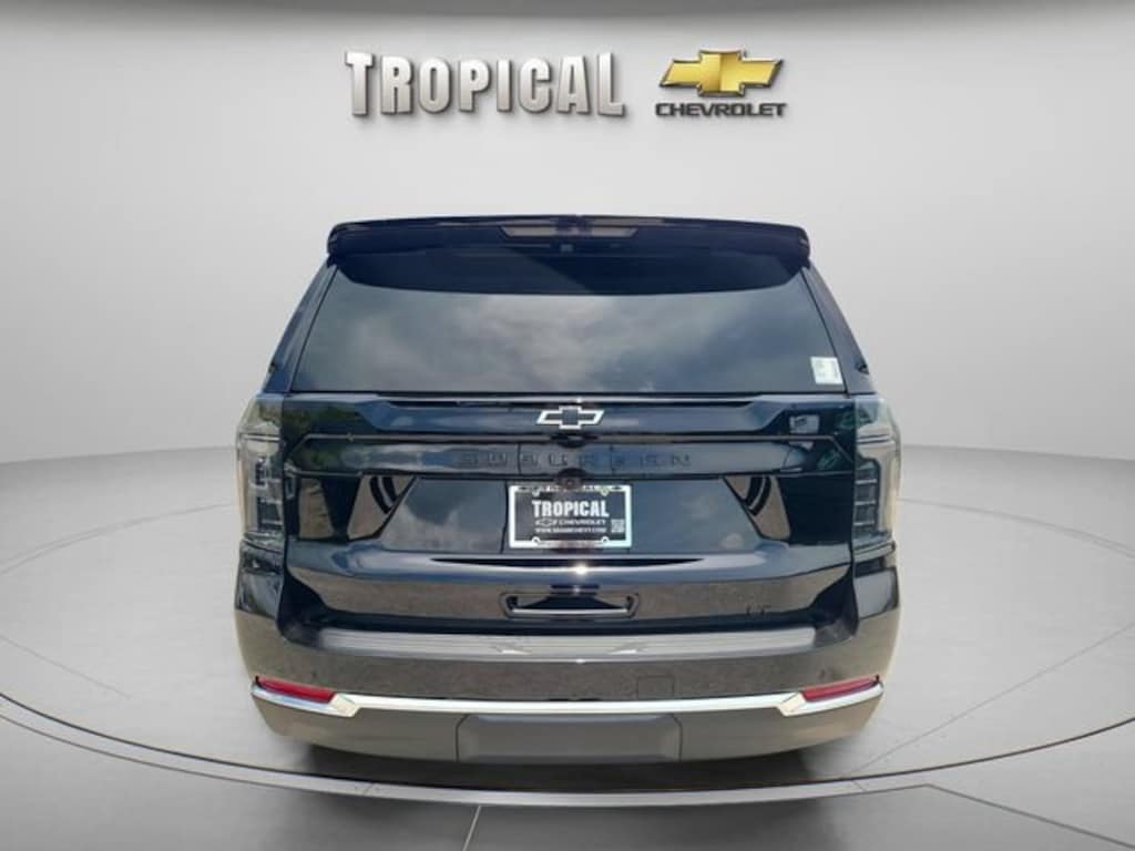 New 2026 Chevrolet Suburban LT SUV