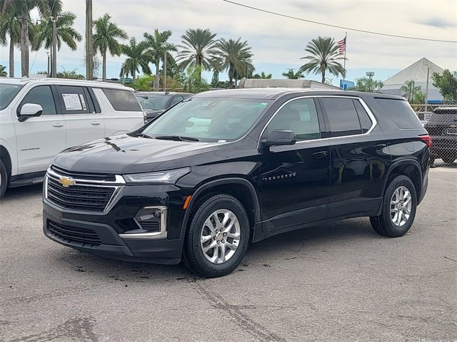 2023 Chevrolet Traverse LS