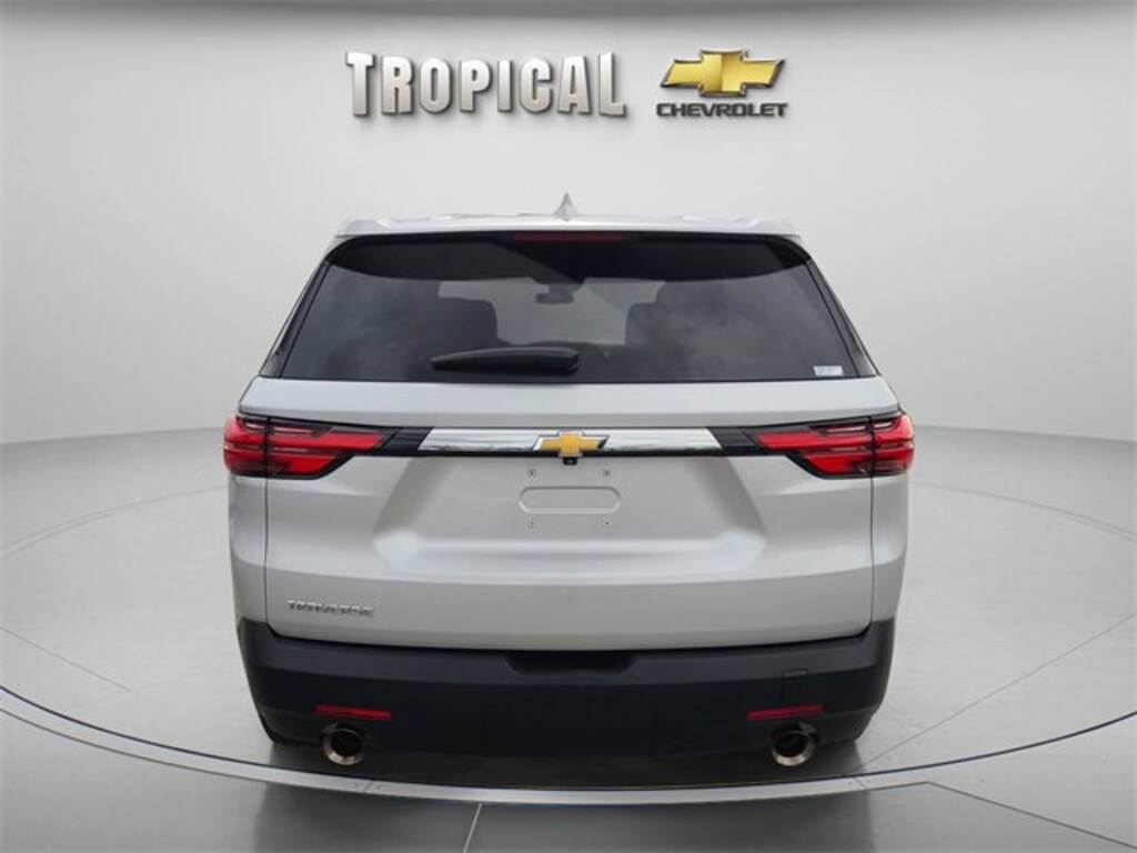 Used 2022 Chevrolet Traverse LS SUV