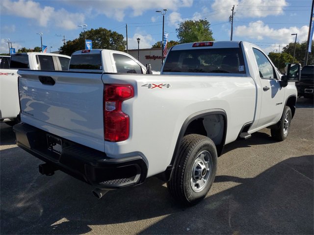 2025 Chevrolet Silverado 2500HD photo 4